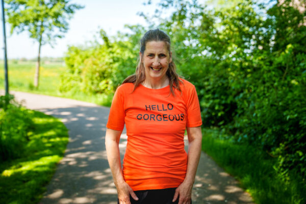 Stralende T-shirts voor een Positieve Levenshouding - Afbeelding 10