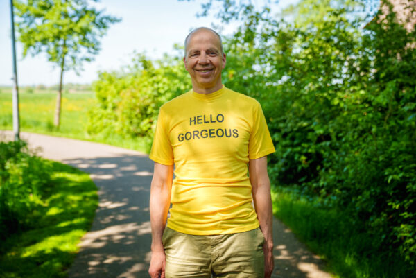Stralende T-shirts voor een Positieve Levenshouding